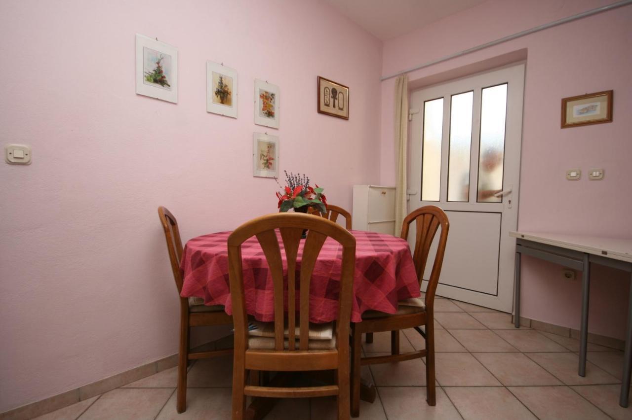 Apartments By The Sea Podgora, Makarska - 2615 Екстериор снимка