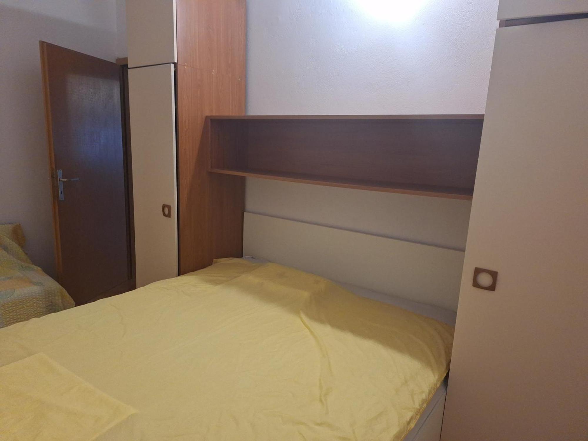 Apartments By The Sea Podgora, Makarska - 2615 Екстериор снимка